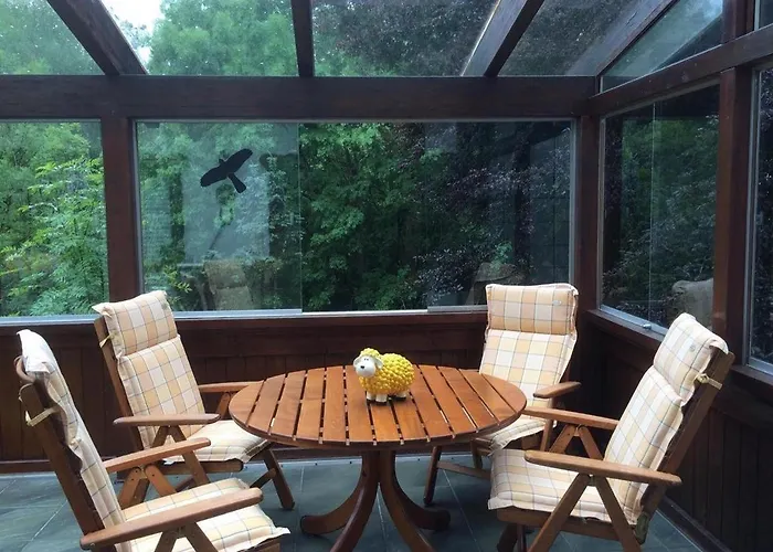 Ferienhaus-stadtkyll-eifel Beim Foerster Mit Zwei Schlafzimmern * 슈타트킬